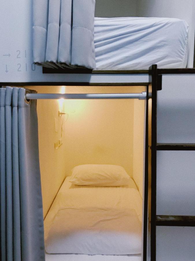 Plainstay Hostel Taipei Exterior photo